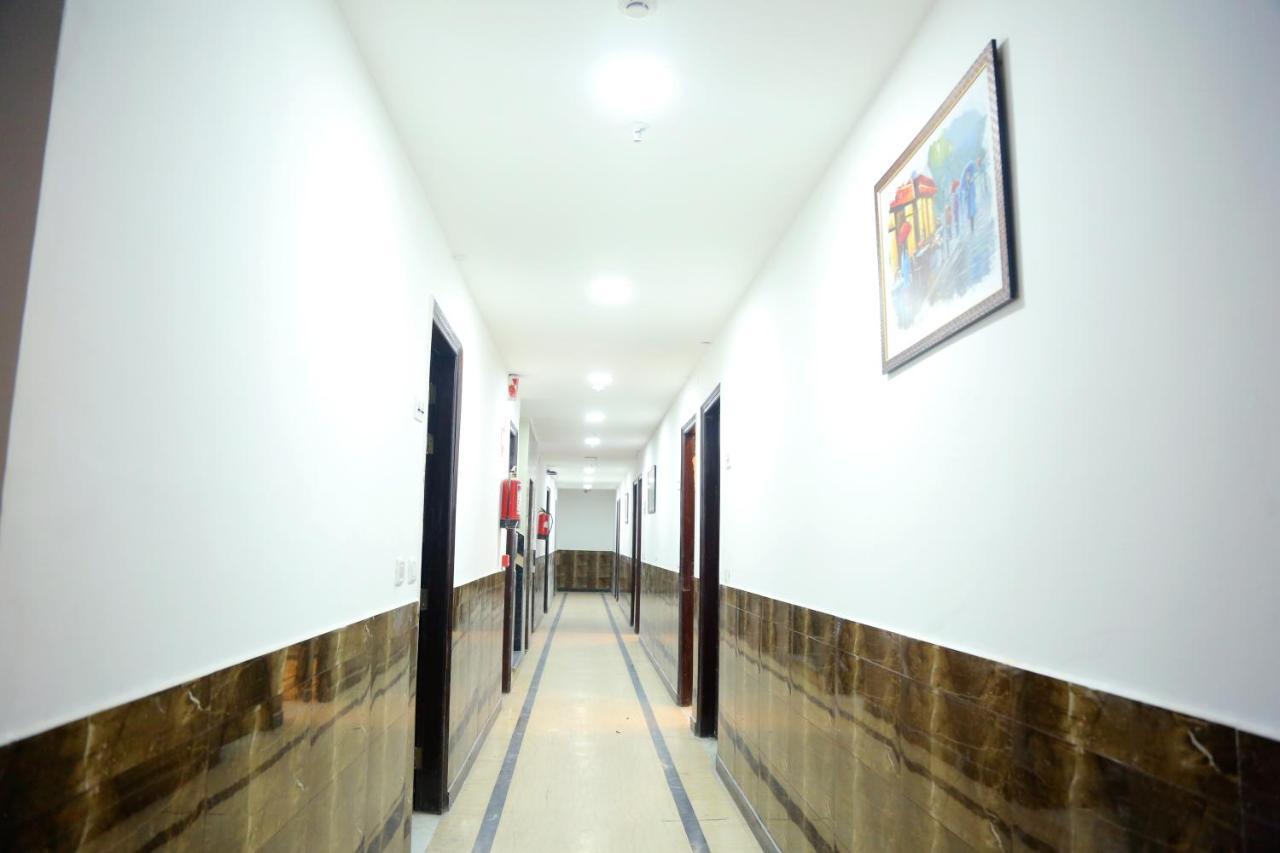 Aerocity Hotel Jindal Palace Delhi- A Well Hygiene Property"All Staff Vaccinated " نيودلهي المظهر الخارجي الصورة