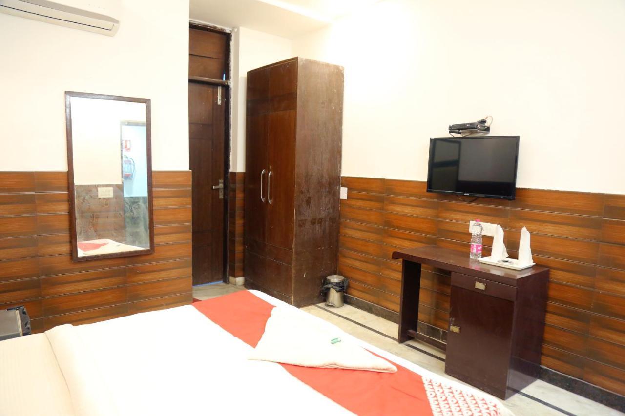 Aerocity Hotel Jindal Palace Delhi- A Well Hygiene Property"All Staff Vaccinated " نيودلهي المظهر الخارجي الصورة