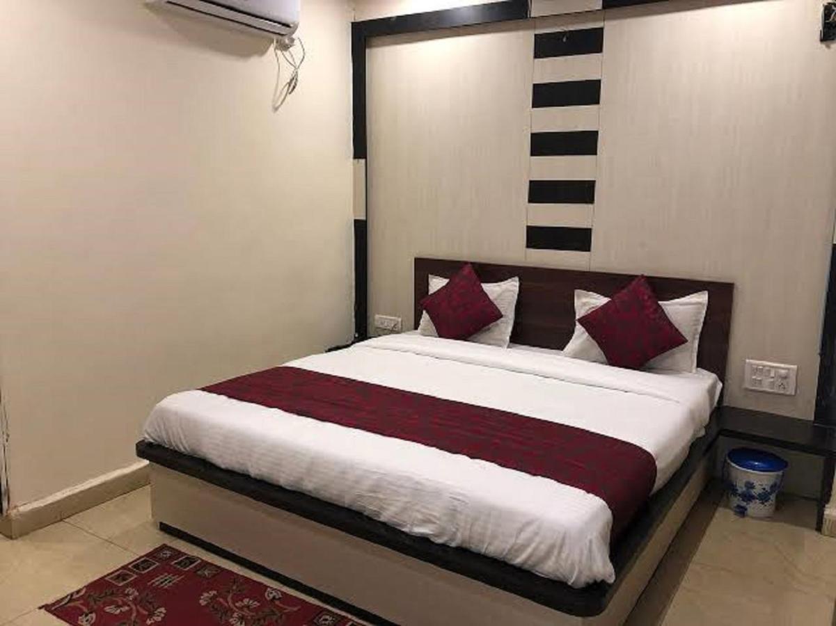 Aerocity Hotel Jindal Palace Delhi- A Well Hygiene Property"All Staff Vaccinated " نيودلهي المظهر الخارجي الصورة