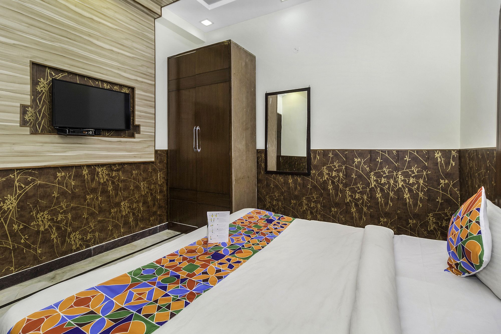 Aerocity Hotel Jindal Palace Delhi- A Well Hygiene Property"All Staff Vaccinated " نيودلهي المظهر الخارجي الصورة