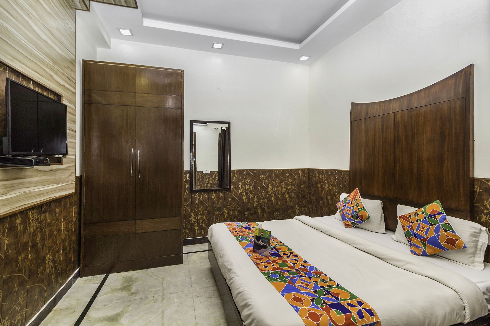 Aerocity Hotel Jindal Palace Delhi- A Well Hygiene Property"All Staff Vaccinated " نيودلهي المظهر الخارجي الصورة